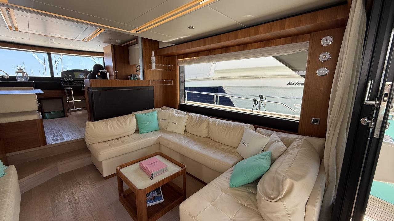 Absolute Navetta 58 — photo 11