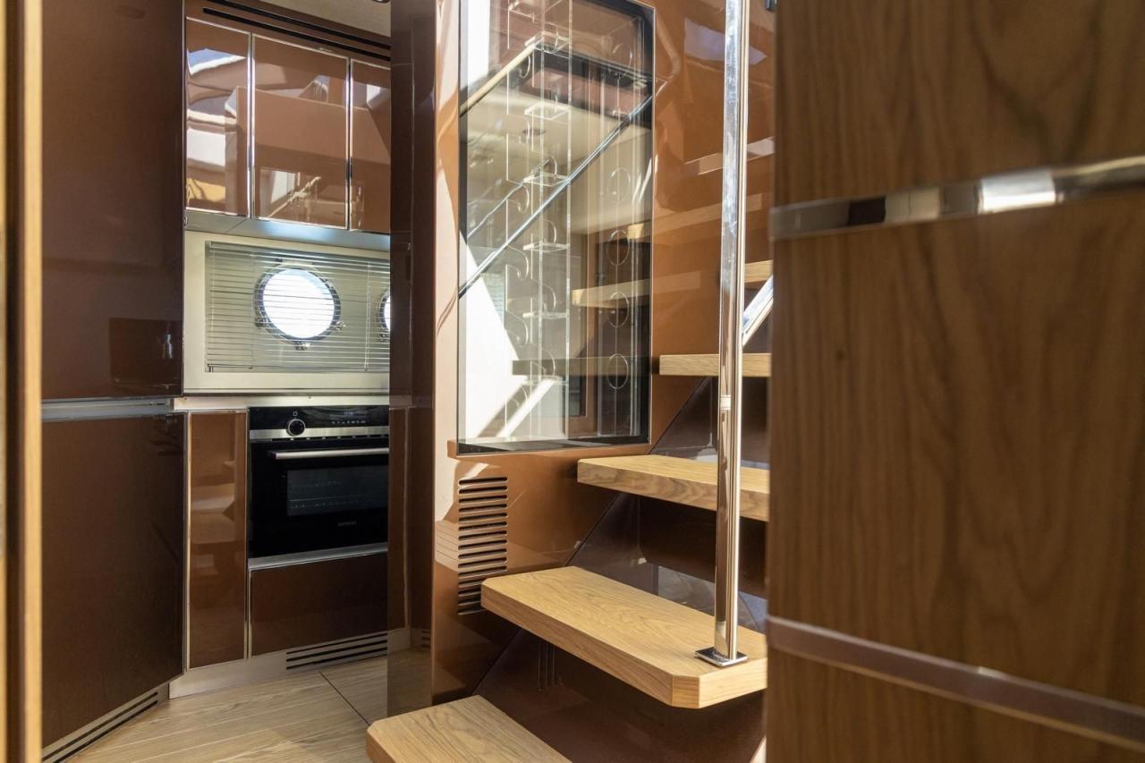 Sessa Marine C68 — photo 31