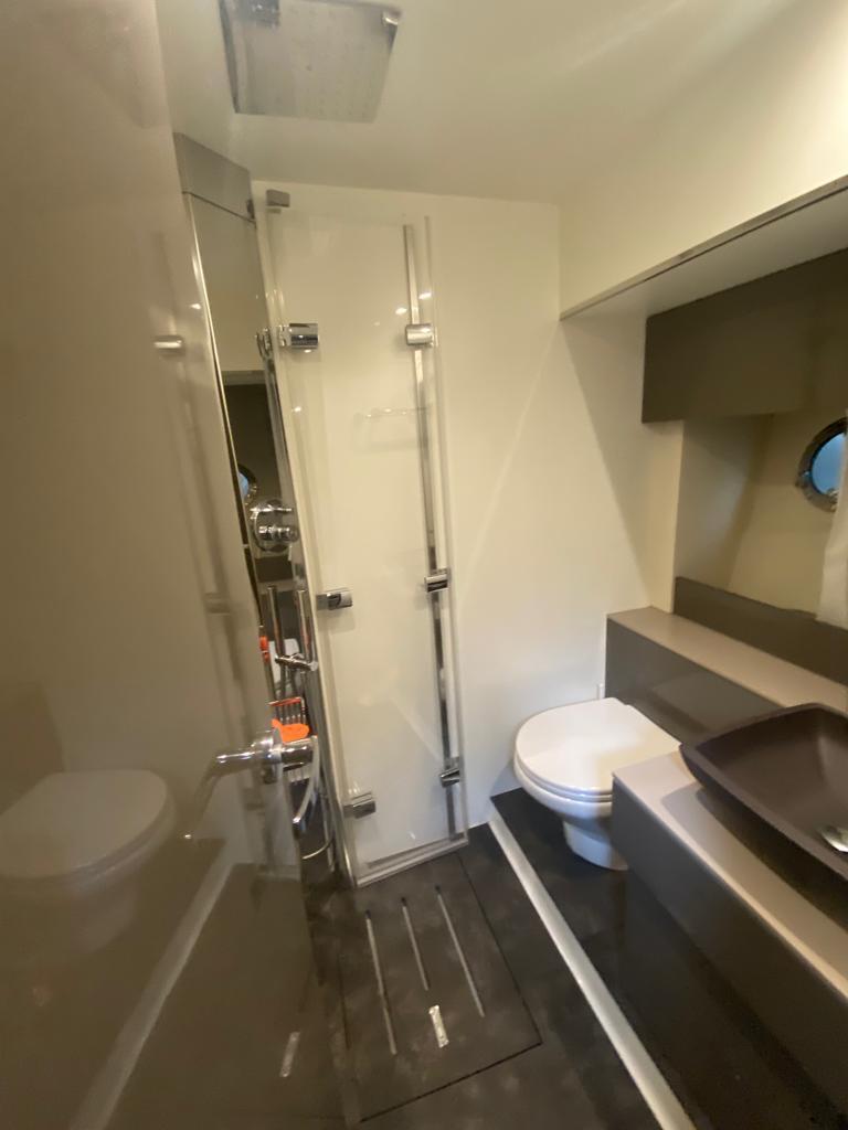 Cranchi M44 — photo 13