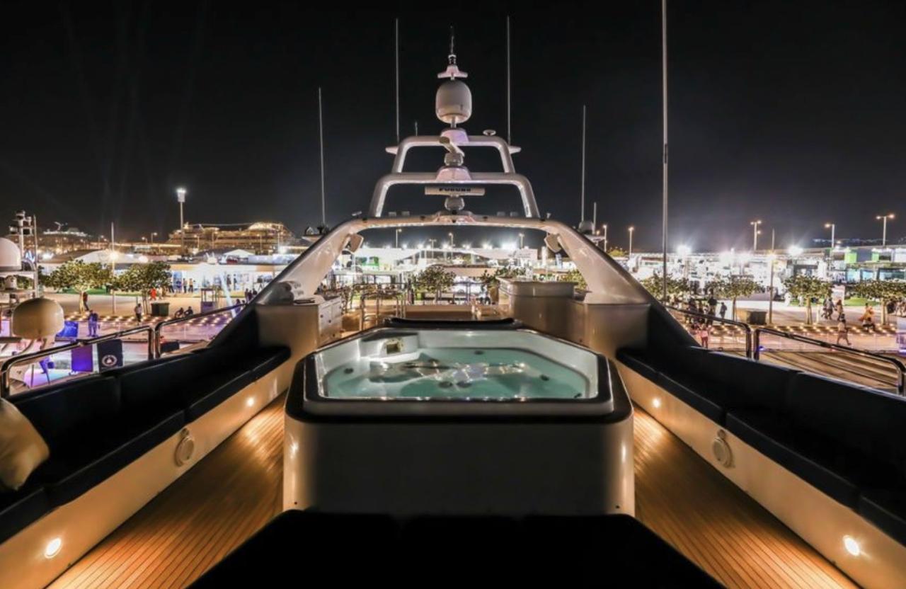 Benetti 115 Classic — photo 6
