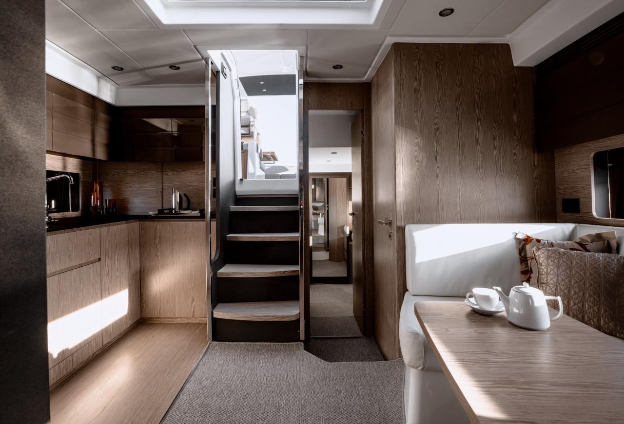 Azimut Yachts Atlantis 45 — photo 12