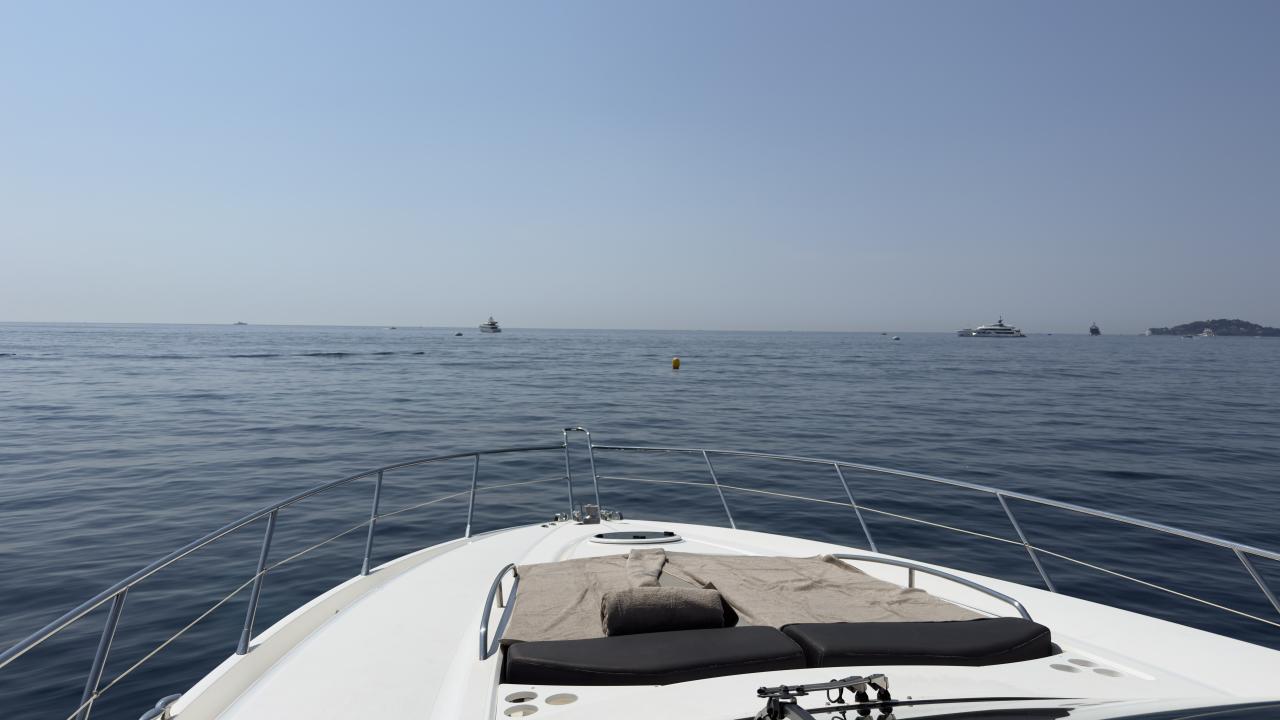Sunseeker Predator 62 — photo 15