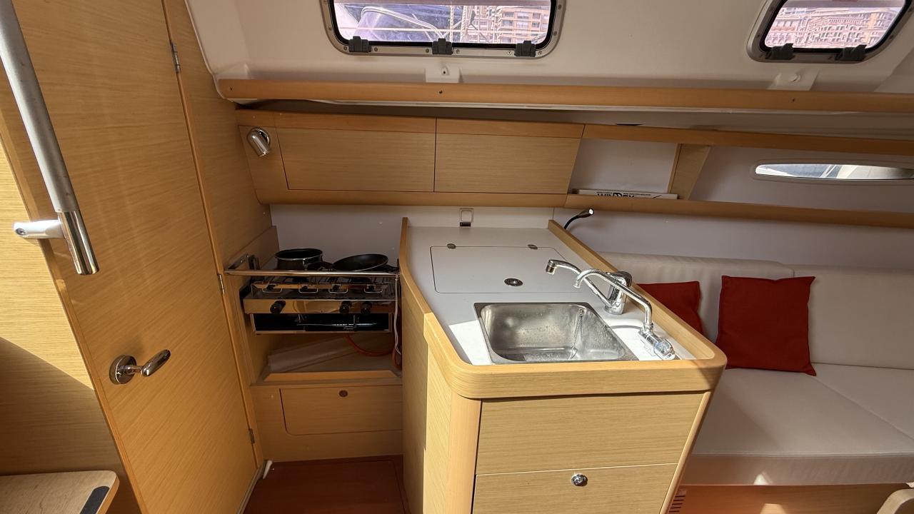 Beneteau First 30 JK — photo 38