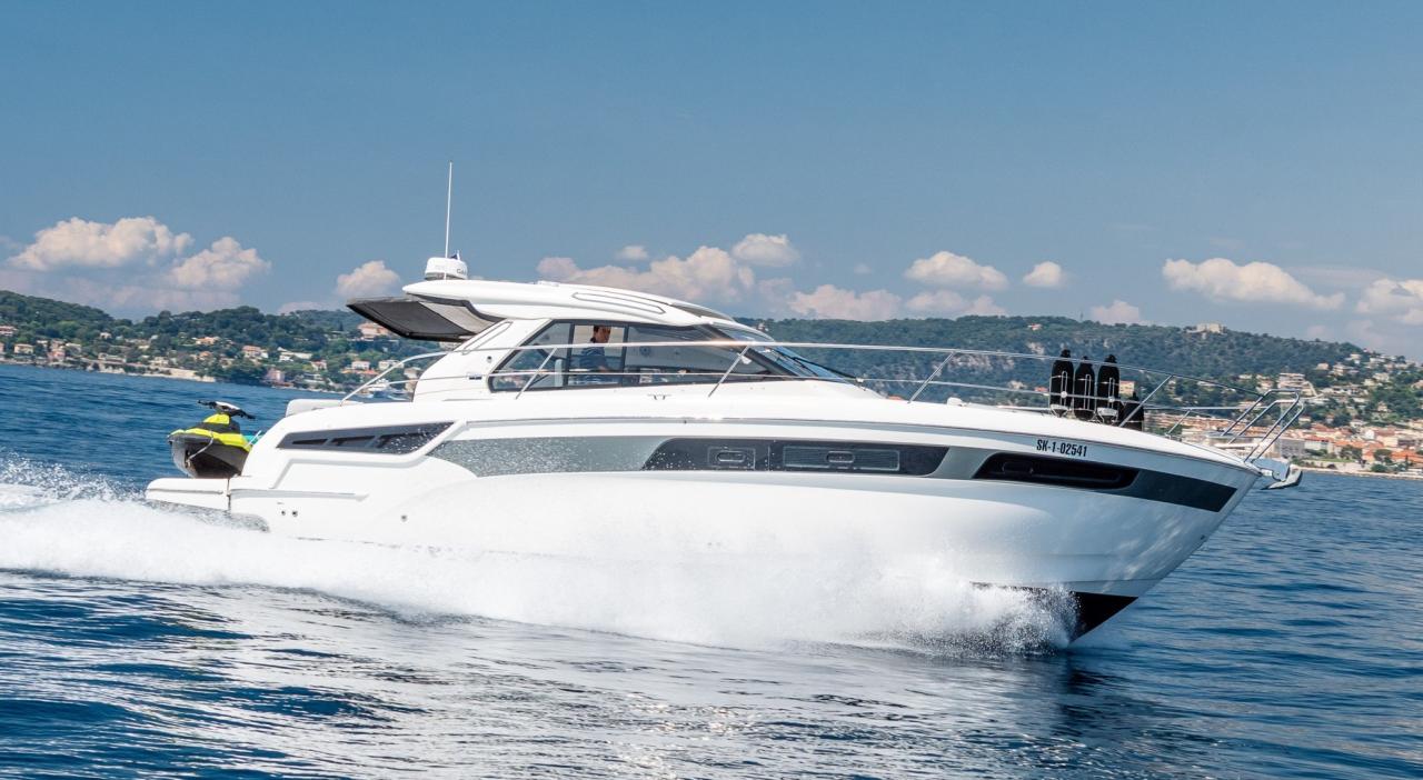 Bavaria 400 HT — photo 3