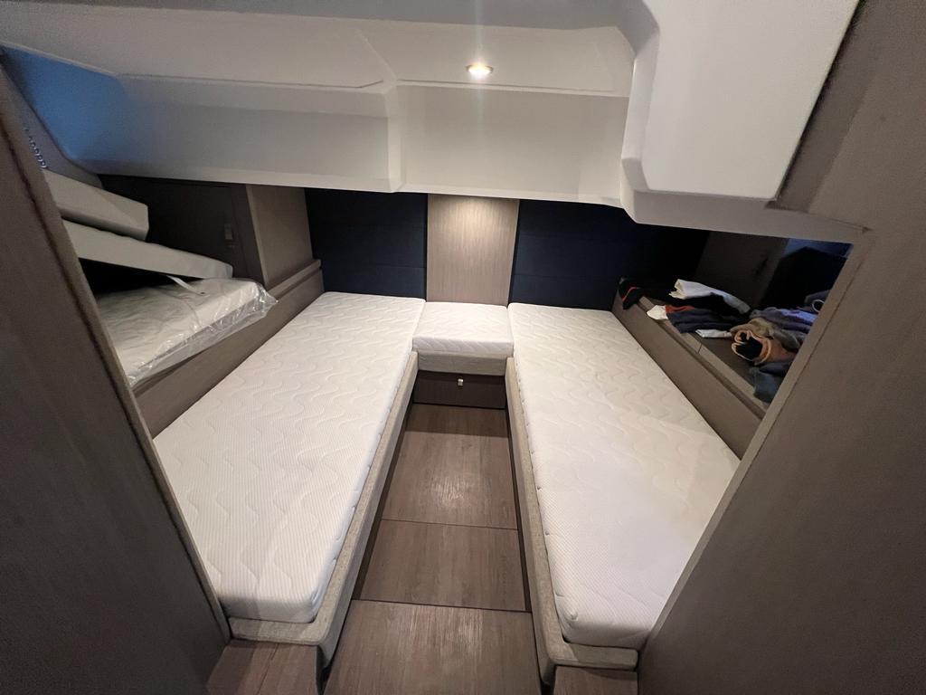 Beneteau GT 41 — photo 11