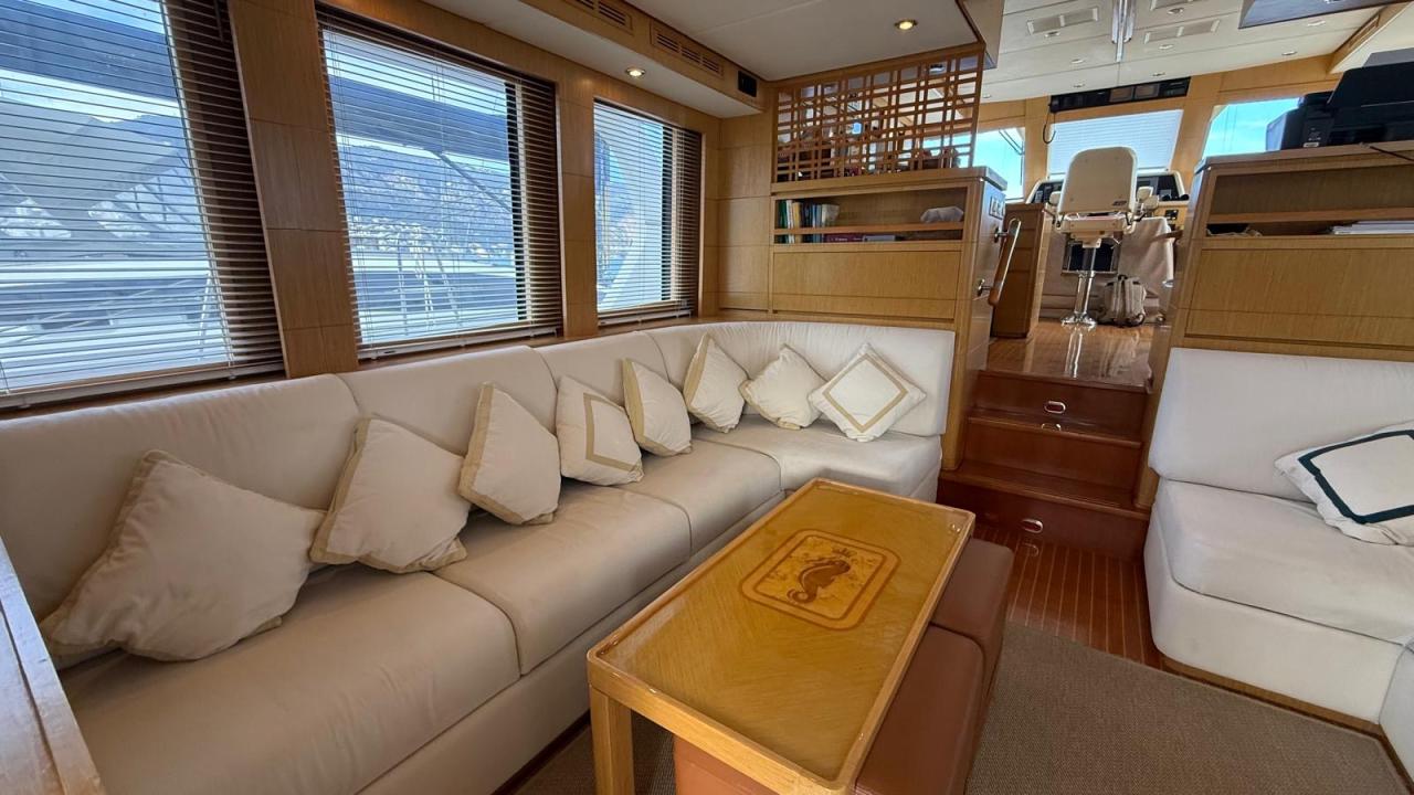 Grand Banks 59 Aleutian RP — photo 33