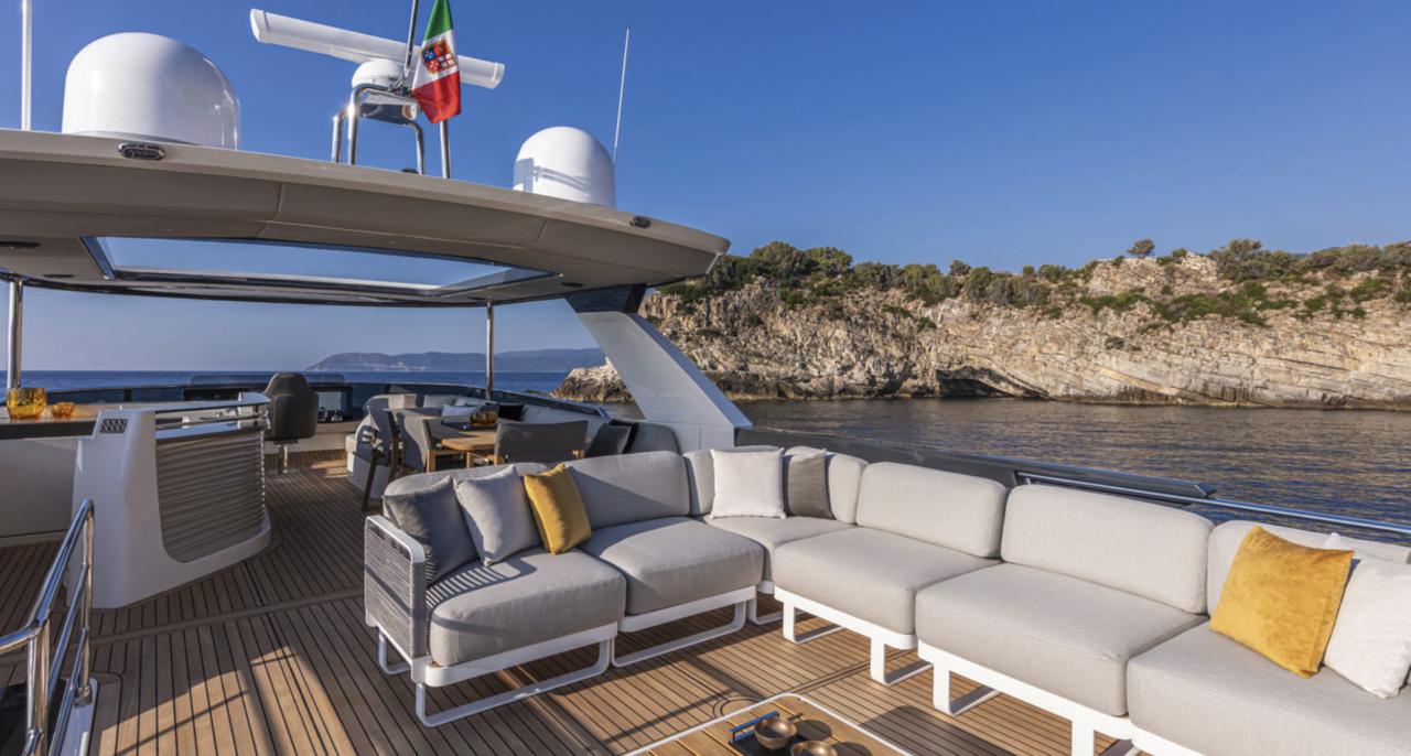 Absolute Navetta 64 — photo 5