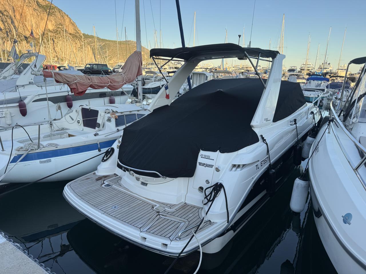 Monterey 295 sportcruiser — photo 33