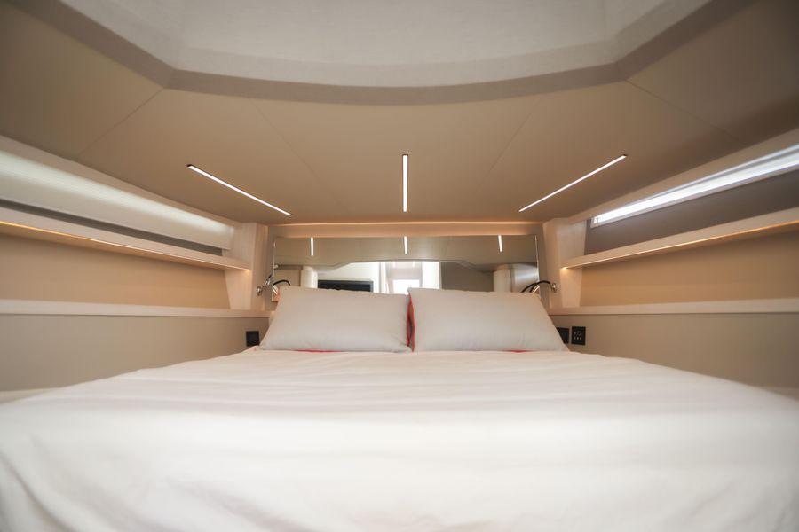 Okean Yachts 55 — photo 21