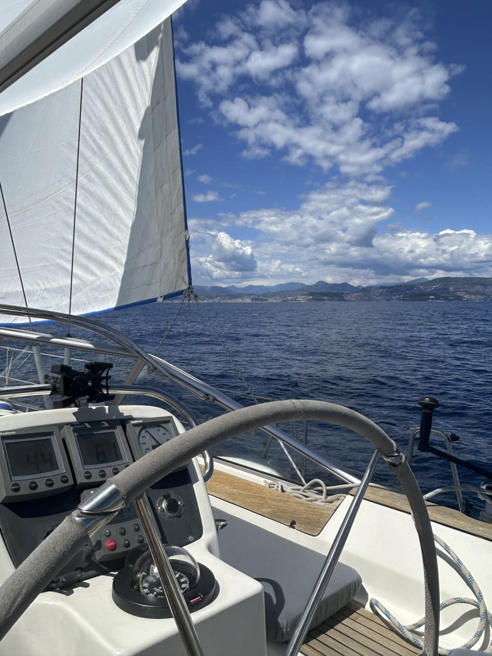 Bavaria 38 Ocean — photo 37