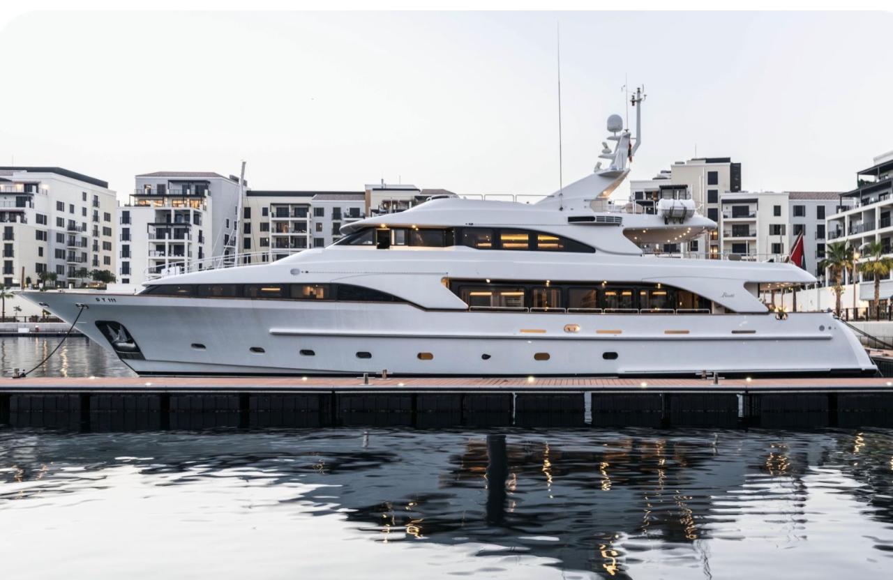 Benetti 115 Classic — photo 7