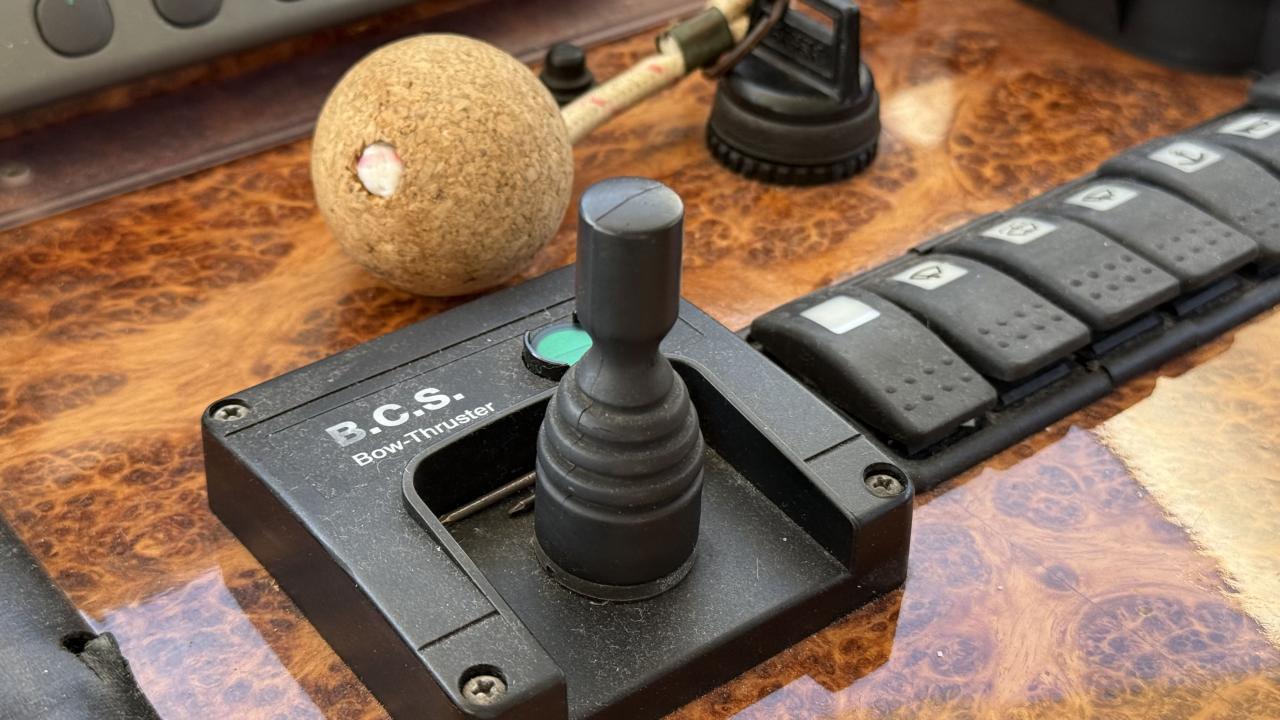 Astondoa 46 — photo 36