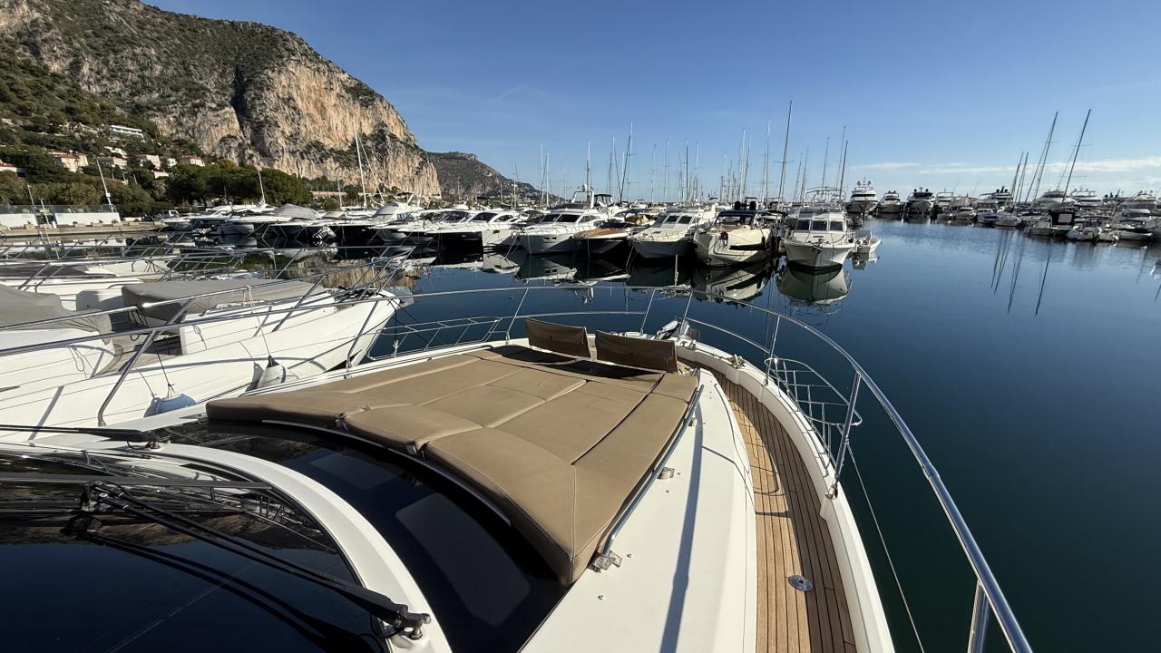 Prestige 620 — photo 18