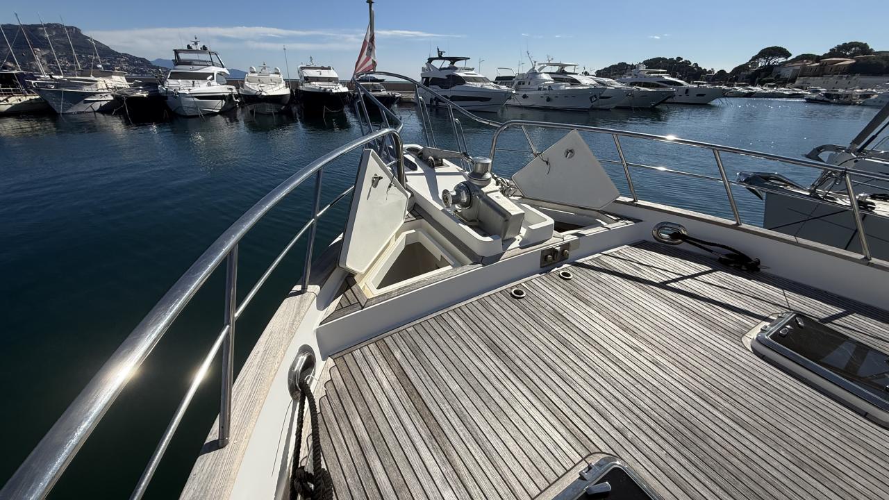 Grand Banks 59 Aleutian RP — photo 11
