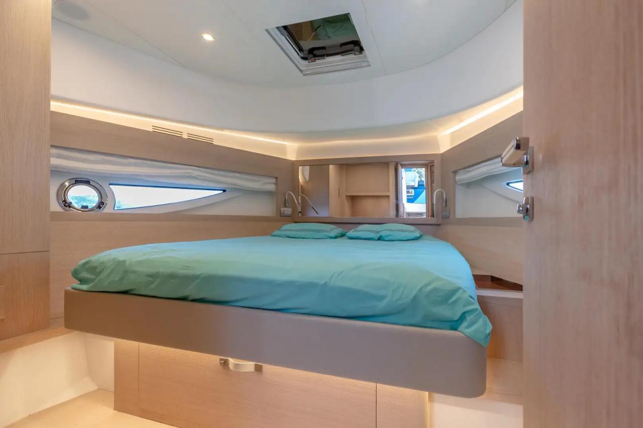 Solaris Yachts 48 Open — photo 7