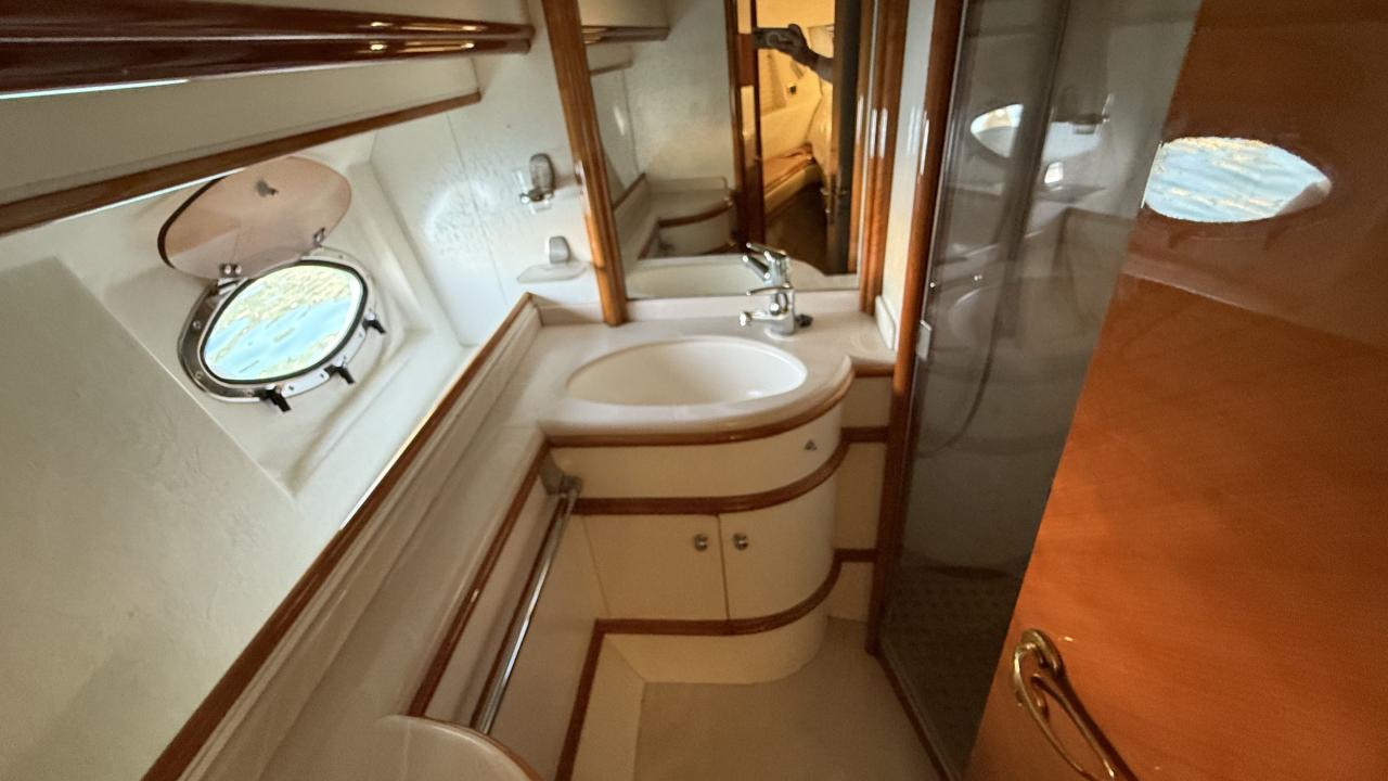Astondoa 46 — photo 35