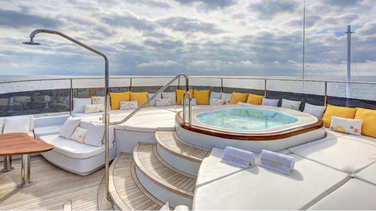 Eurocraft Explorer 44 — photo 24
