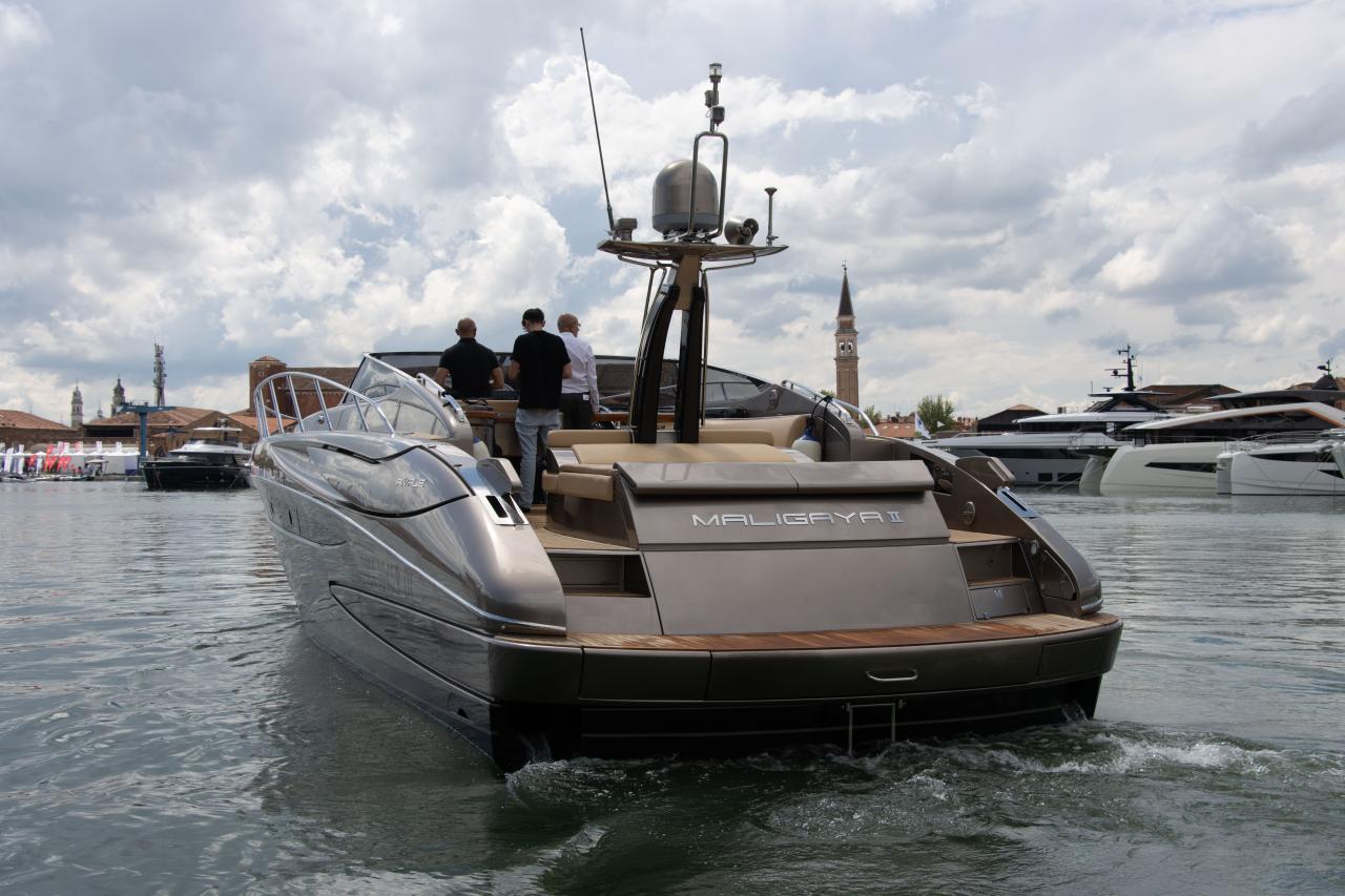 Riva Rivale 52 — photo 7