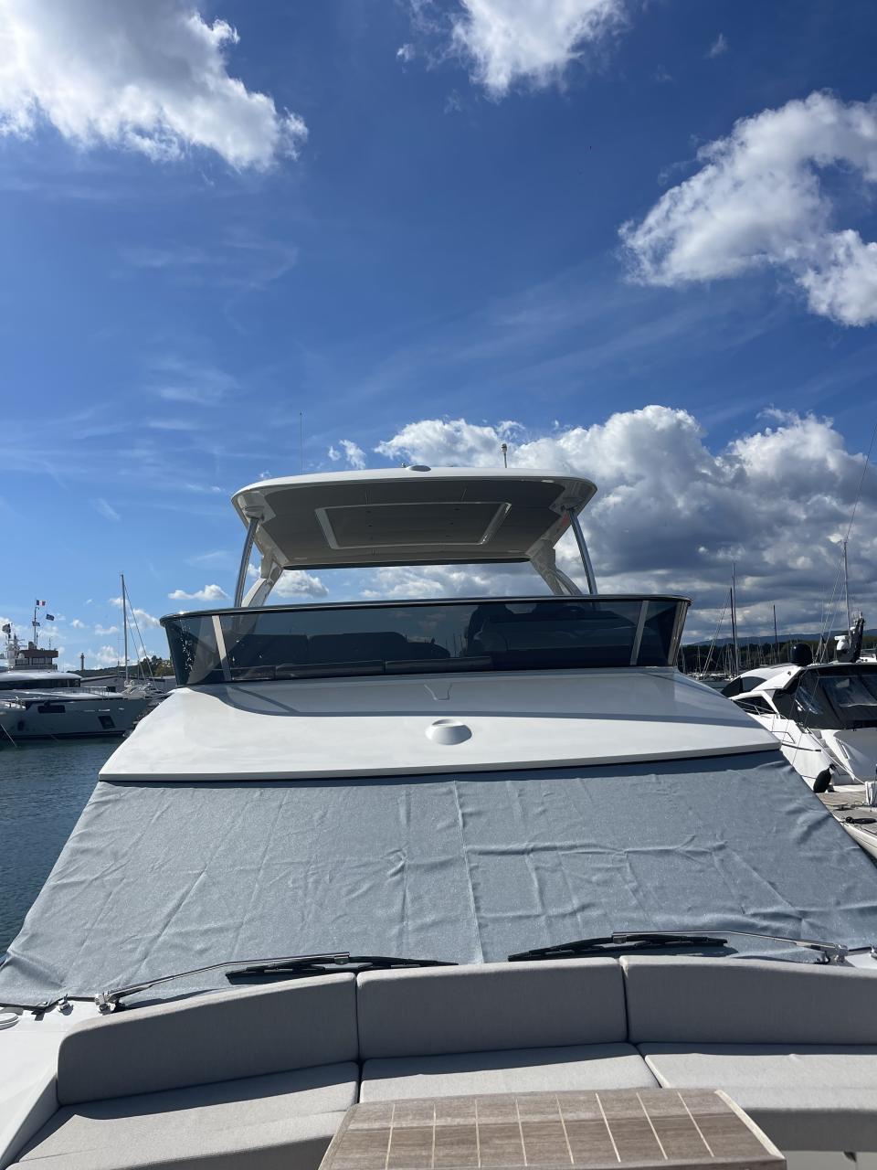Absolute 60 FLY — photo 21