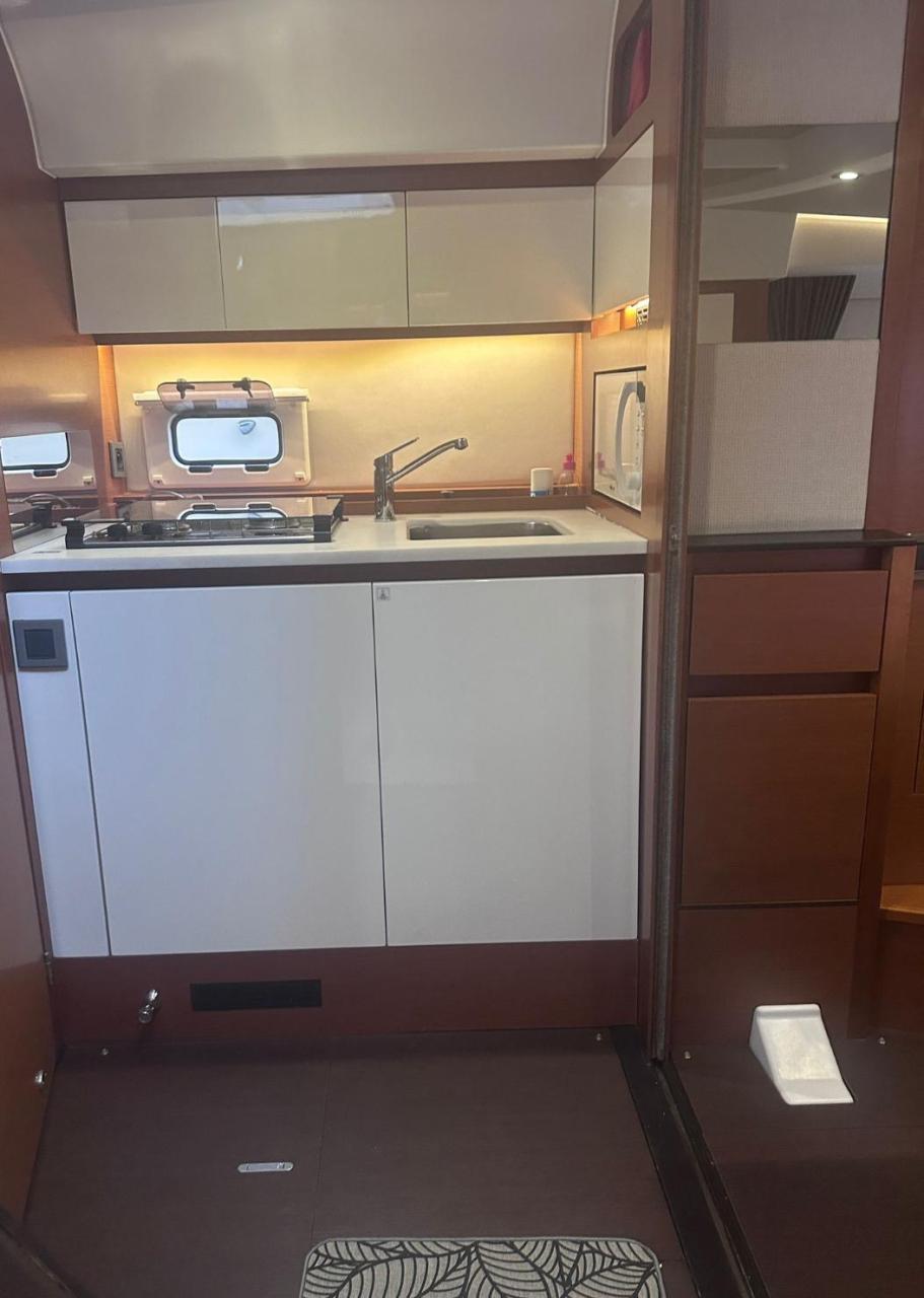 Jeanneau Leader 36 — photo 17