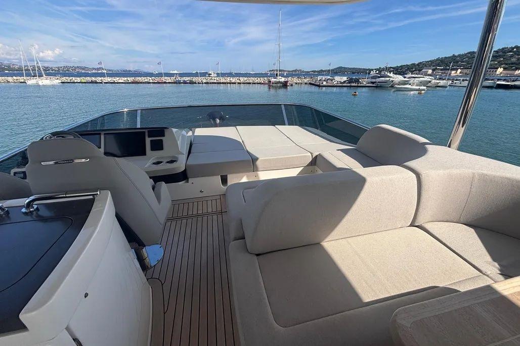 Absolute 60 FLY — photo 24