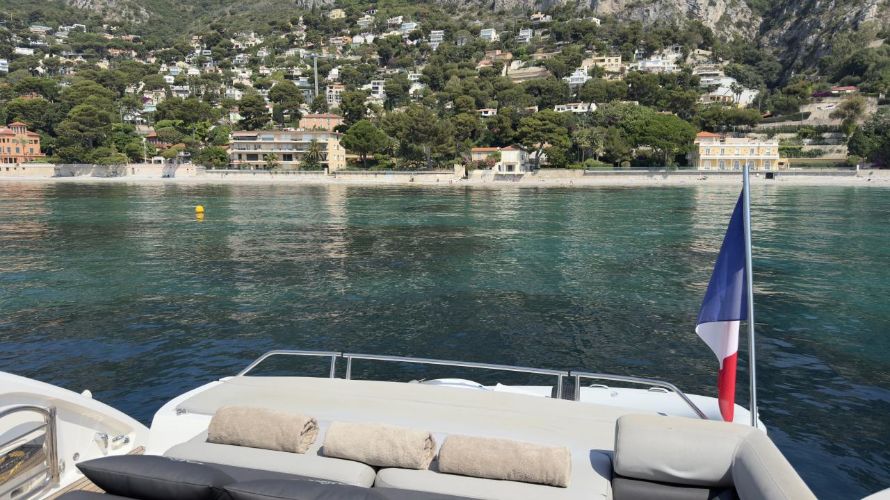 Sunseeker Predator 62 — photo 13