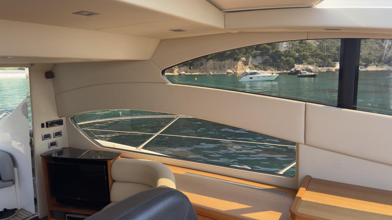 Sunseeker Predator 62 — photo 16