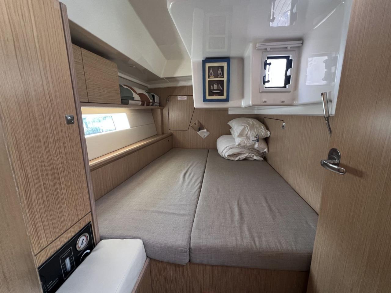 Bavaria C45 — photo 22