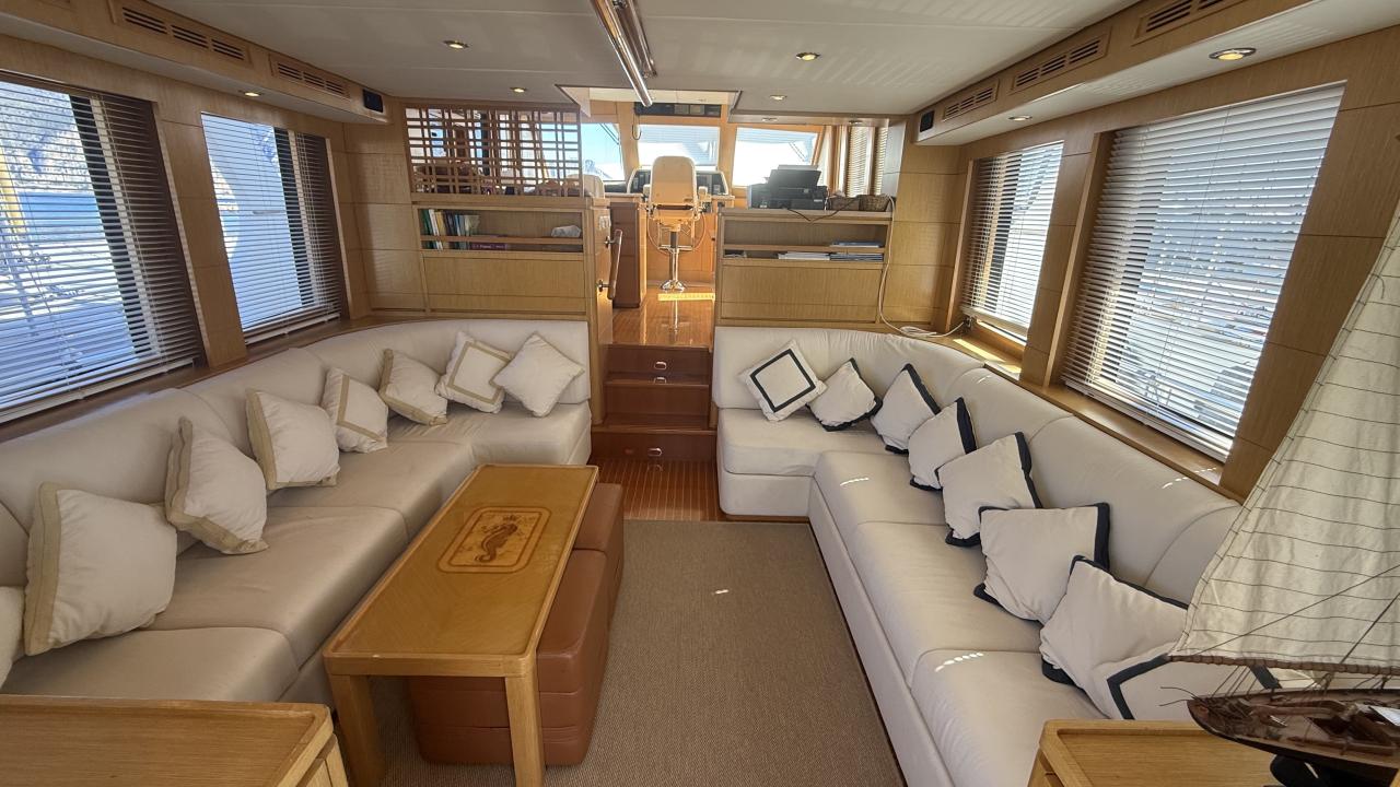Grand Banks 59 Aleutian RP — photo 32