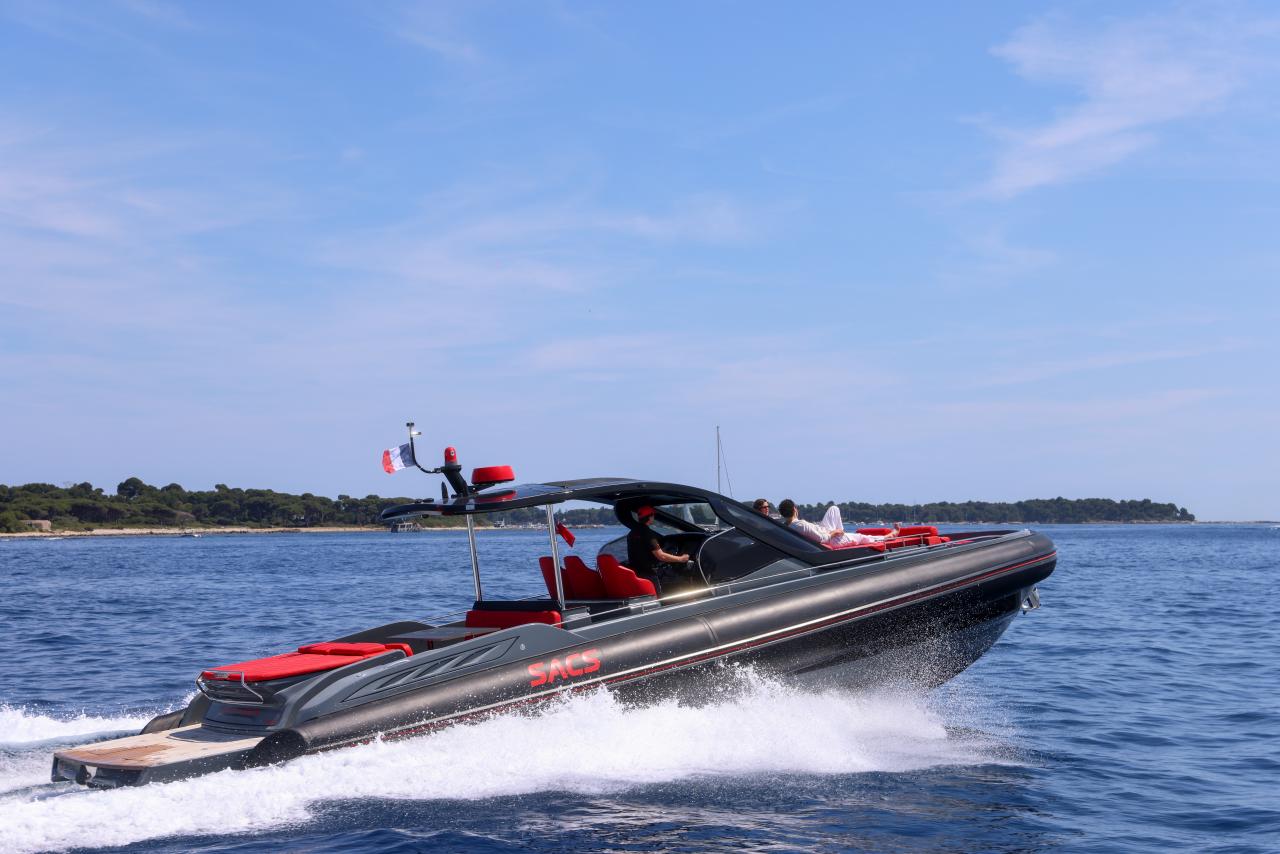 SACS Rebel 47 — photo 12