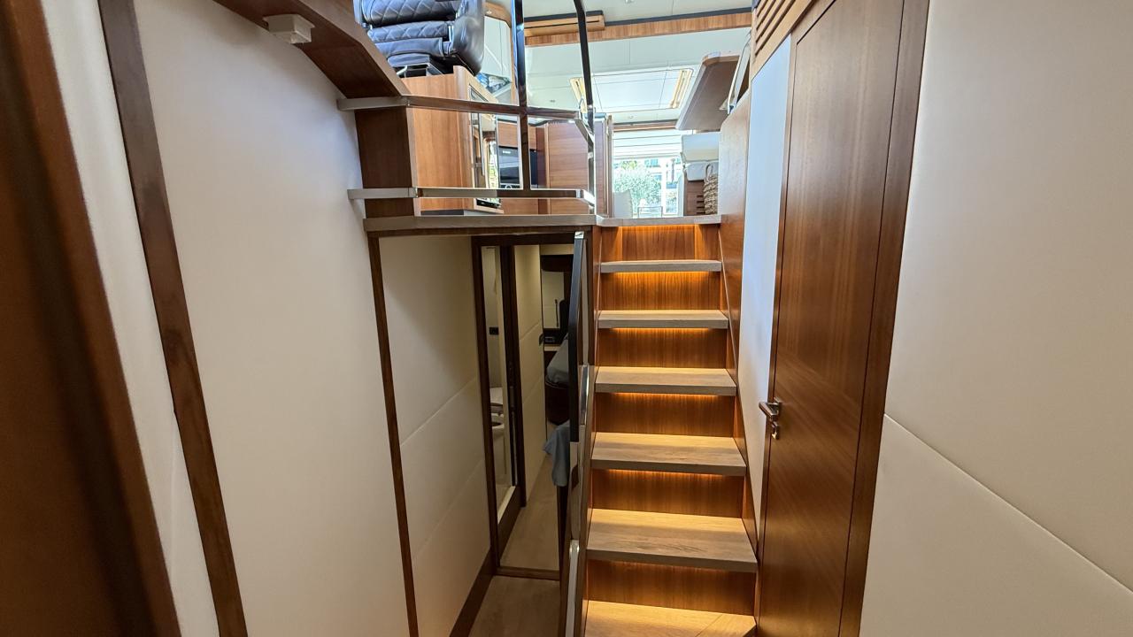 Absolute Navetta 58 — photo 25