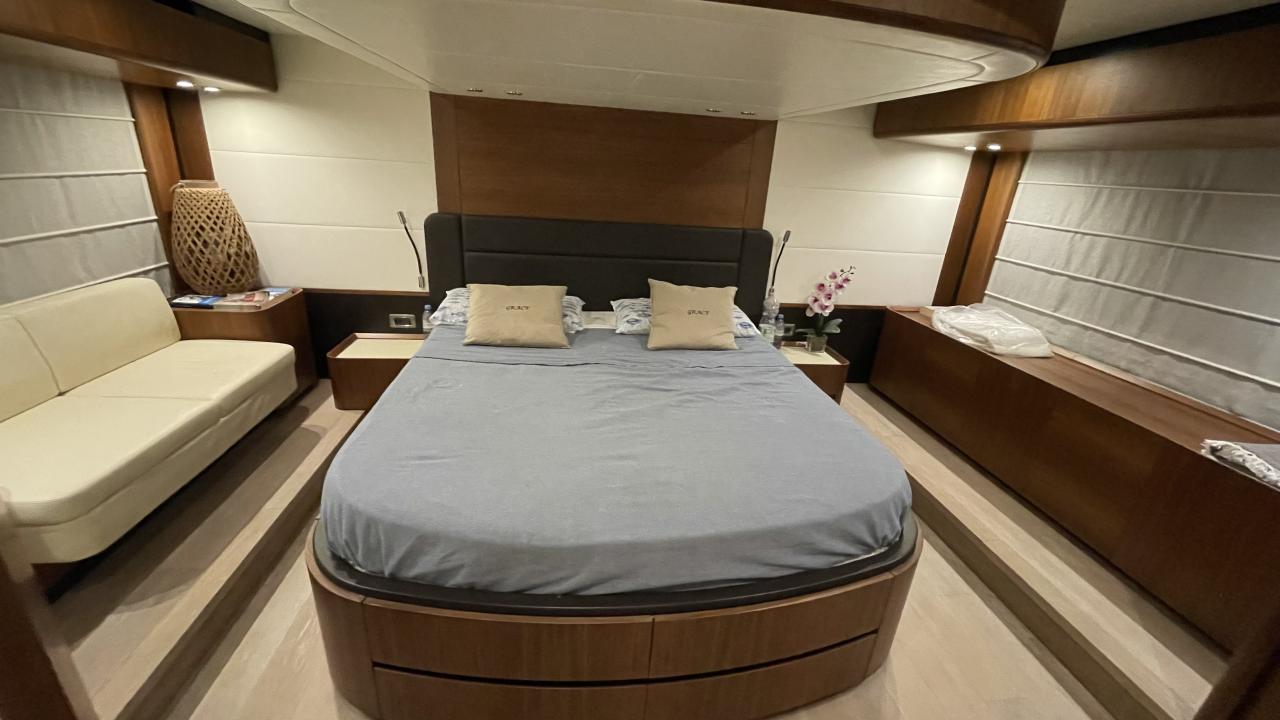 Absolute Navetta 58 — photo 29