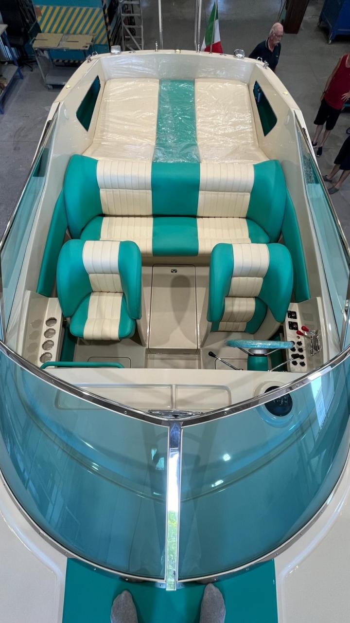 Riva Saint tropez 211 — photo 15