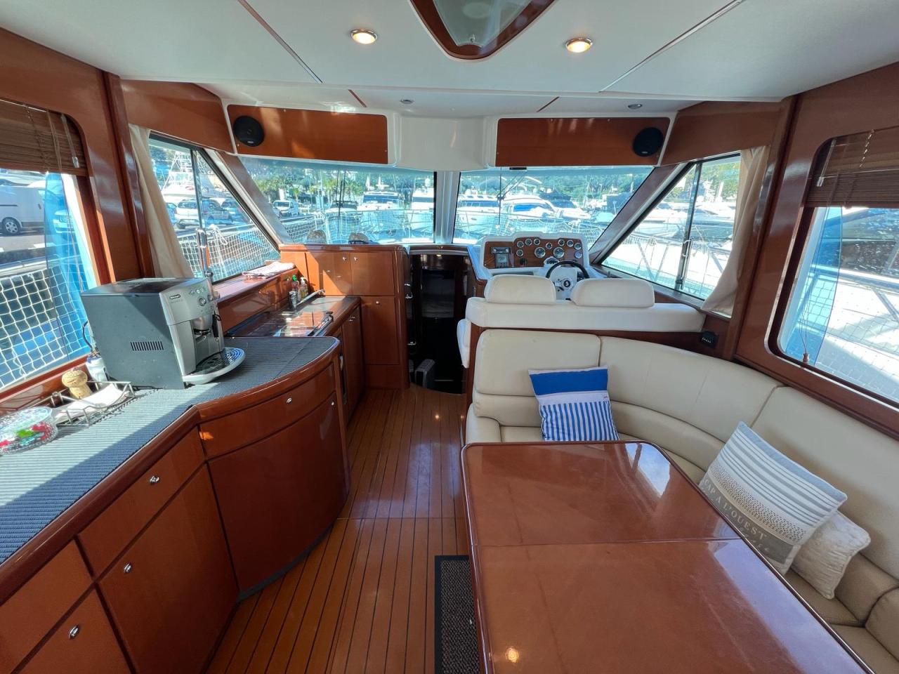 Beneteau Antares 13.80 — photo 9