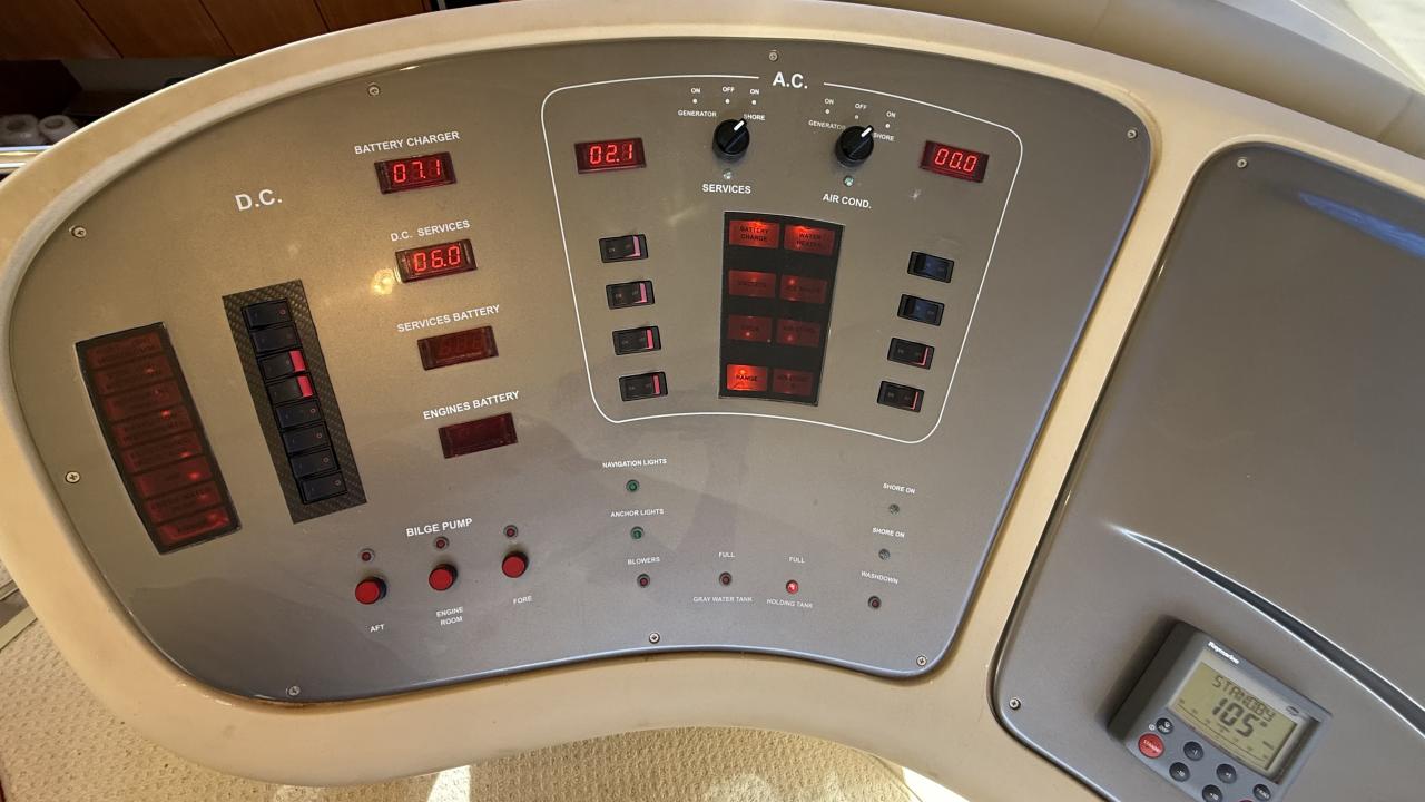 Azimut Yachts Azimut 46 — photo 24