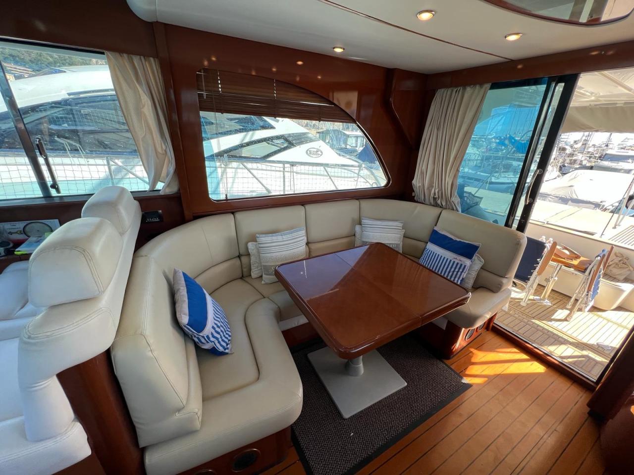 Beneteau Antares 13.80 — photo 13
