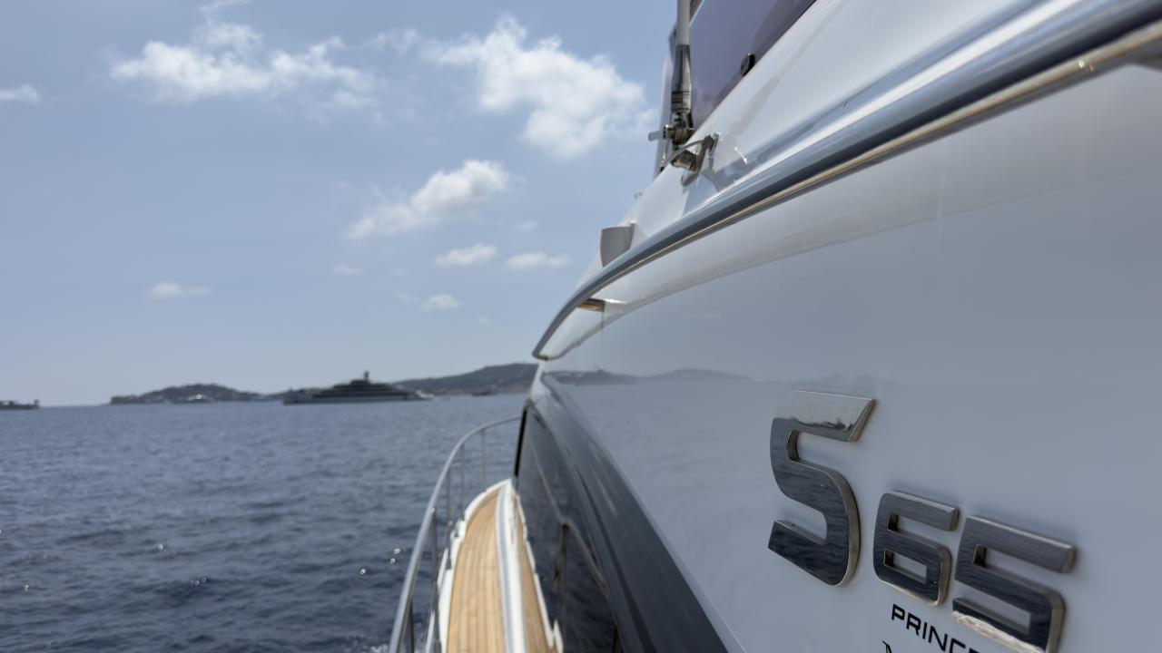 Princess S65 — photo 13