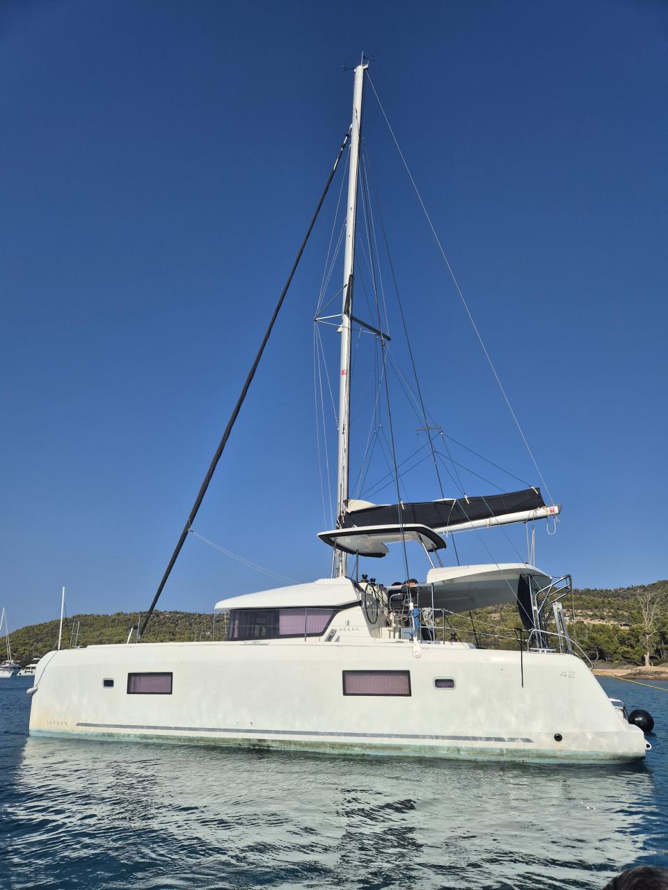 Lagoon 42 — photo 4