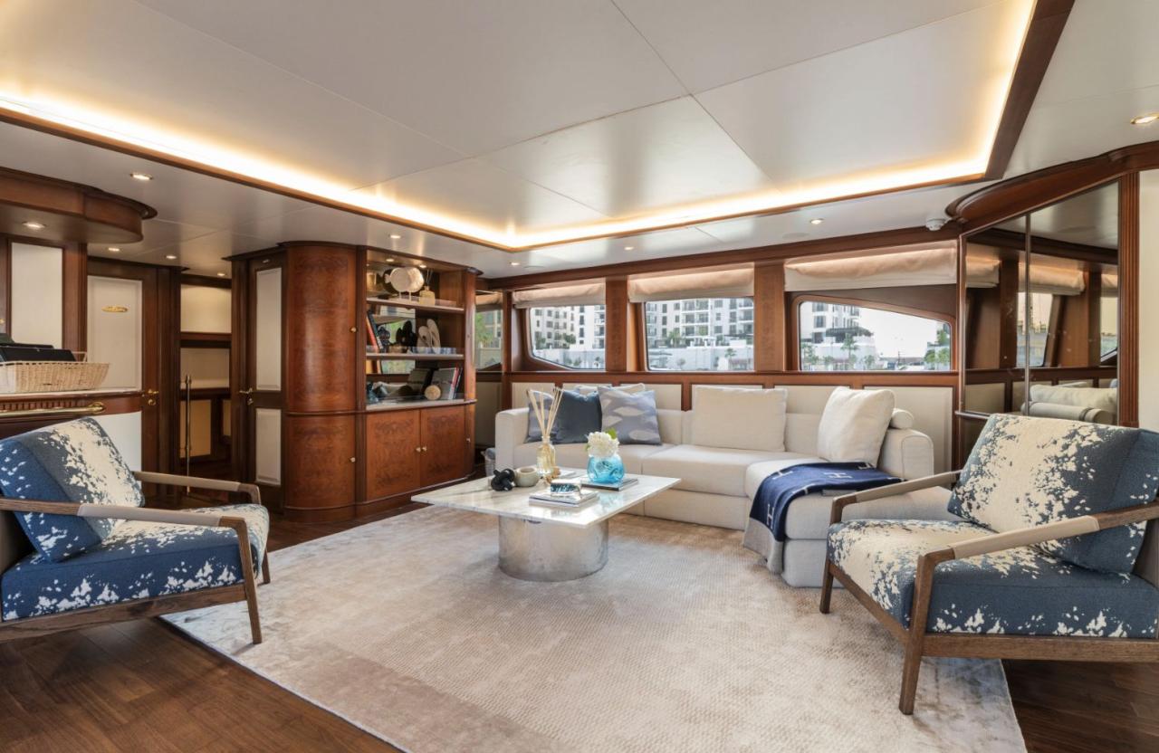 Benetti 115 Classic — photo 20