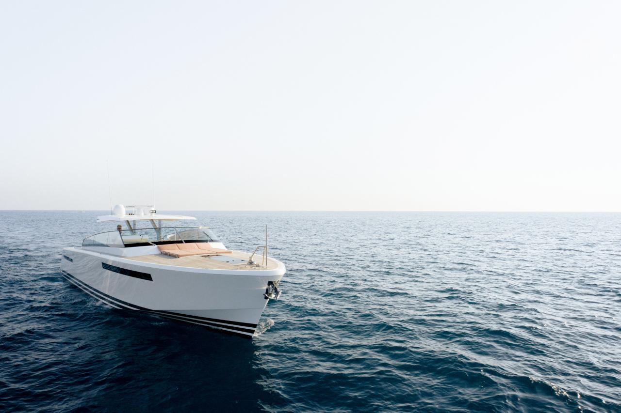 Delta Powerboats Delta 60 Open — photo 14