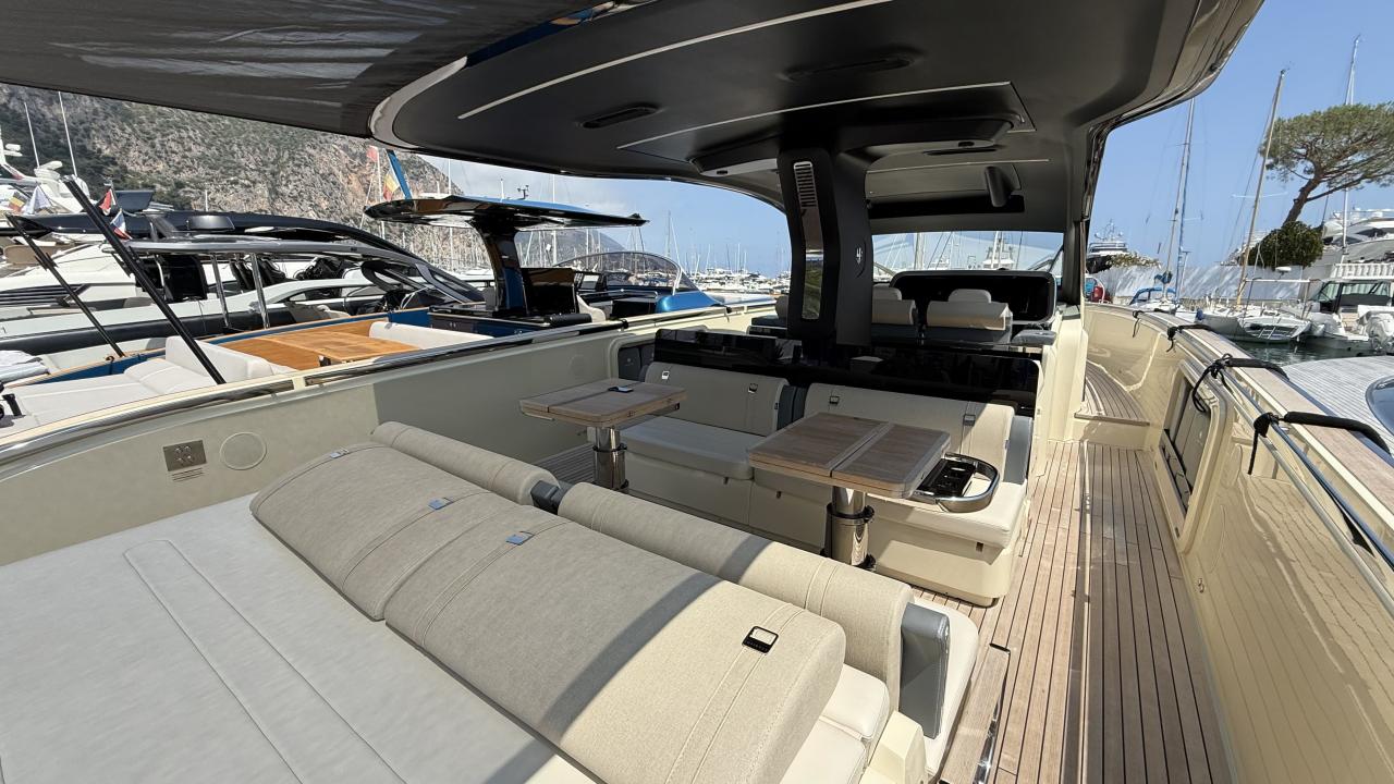 Invictus Yacht Invictus TT 460 — photo 14