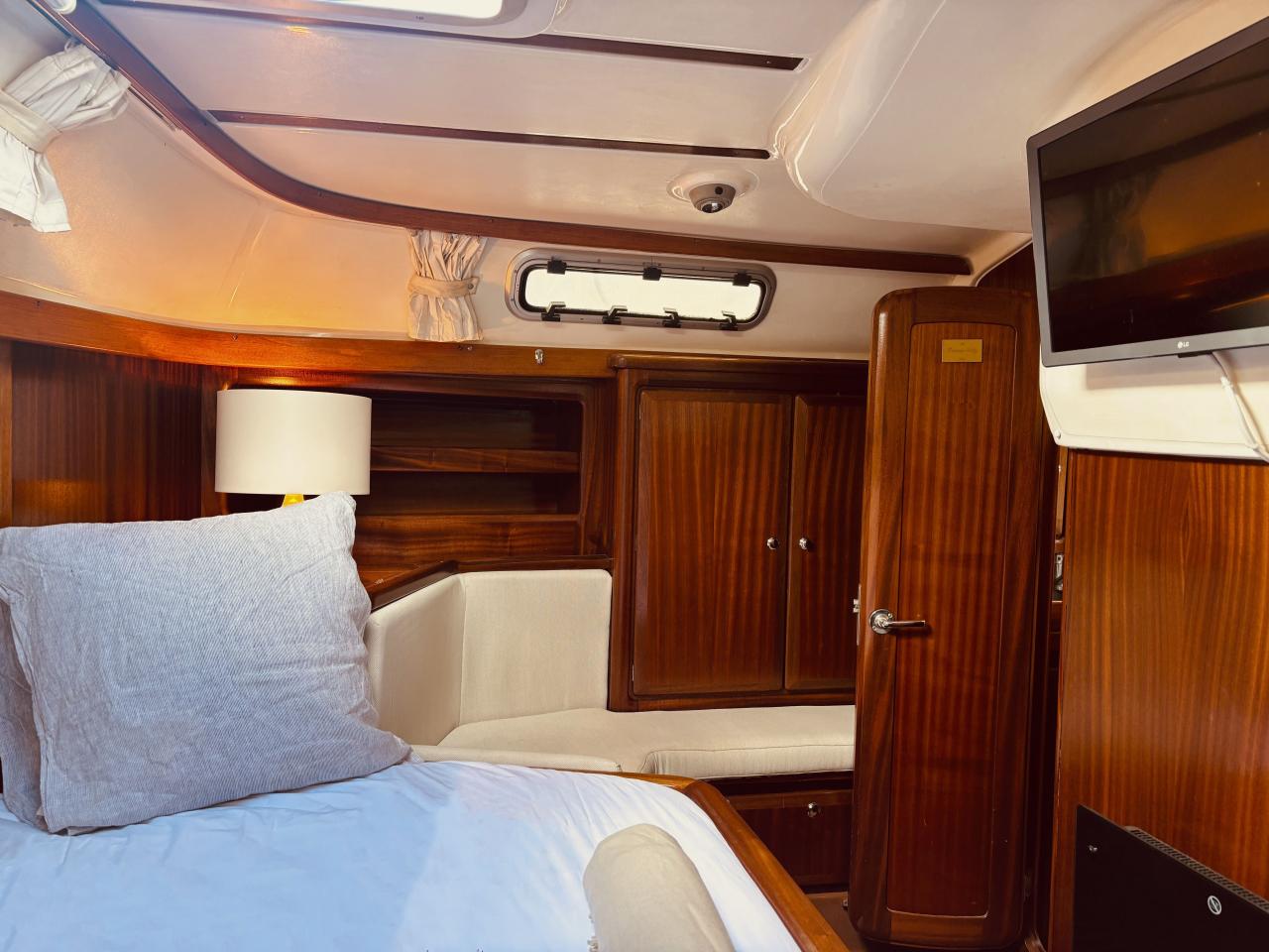 Bavaria 38 Ocean — photo 11