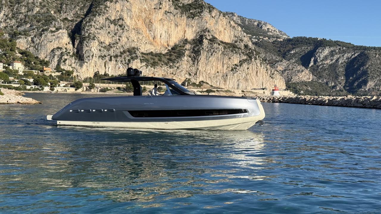 Invictus Yacht Invictus TT 460 — photo 6