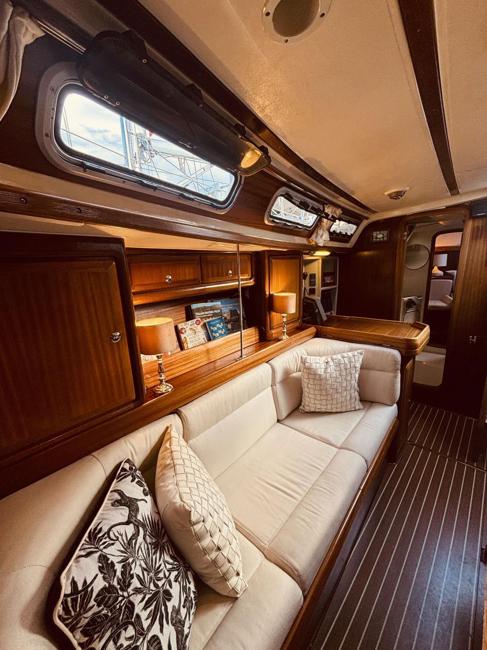 Bavaria 38 Ocean — photo 31