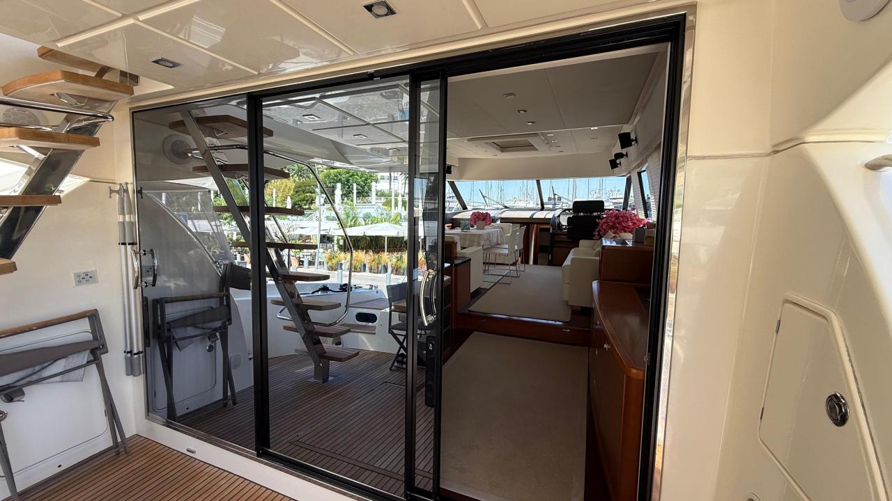 Prestige 620 — photo 22