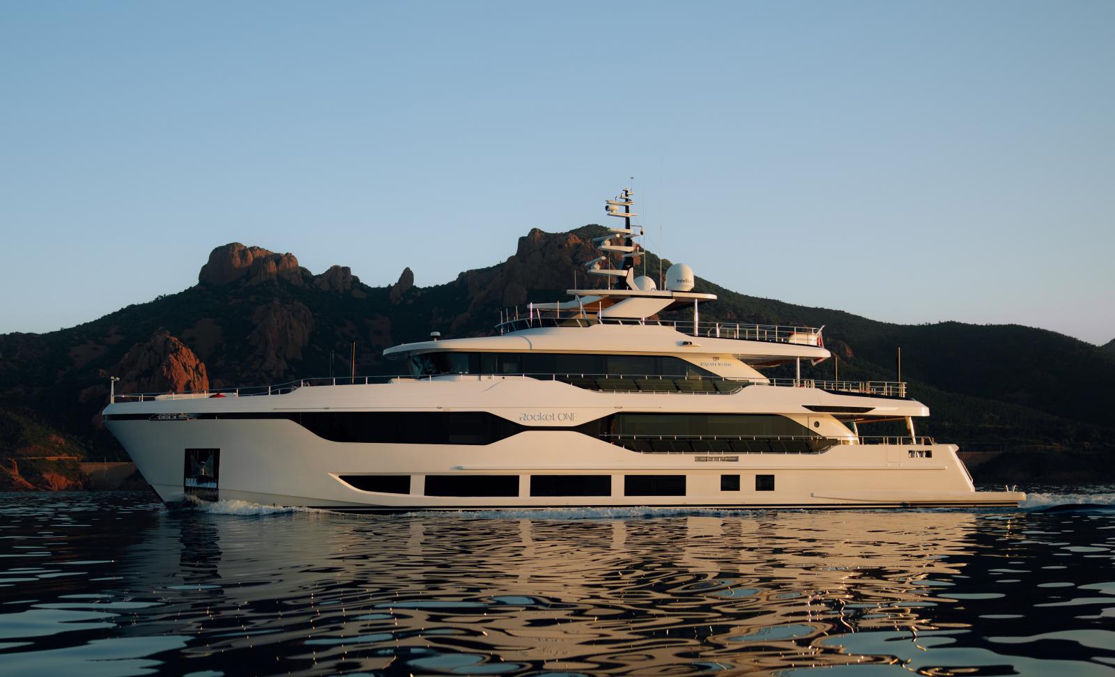 Majesty 120