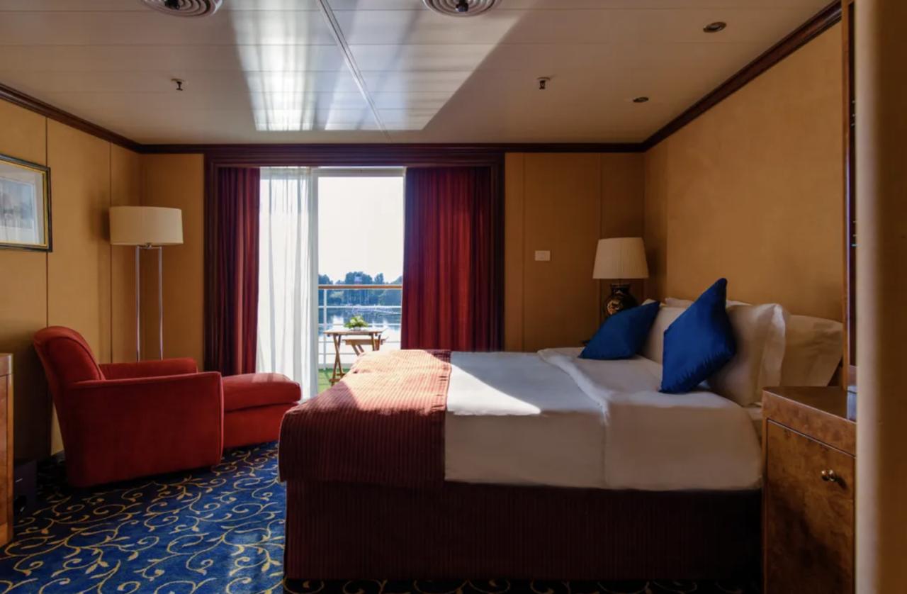 Minerva Custom Boutique Cruise Ship — photo 4