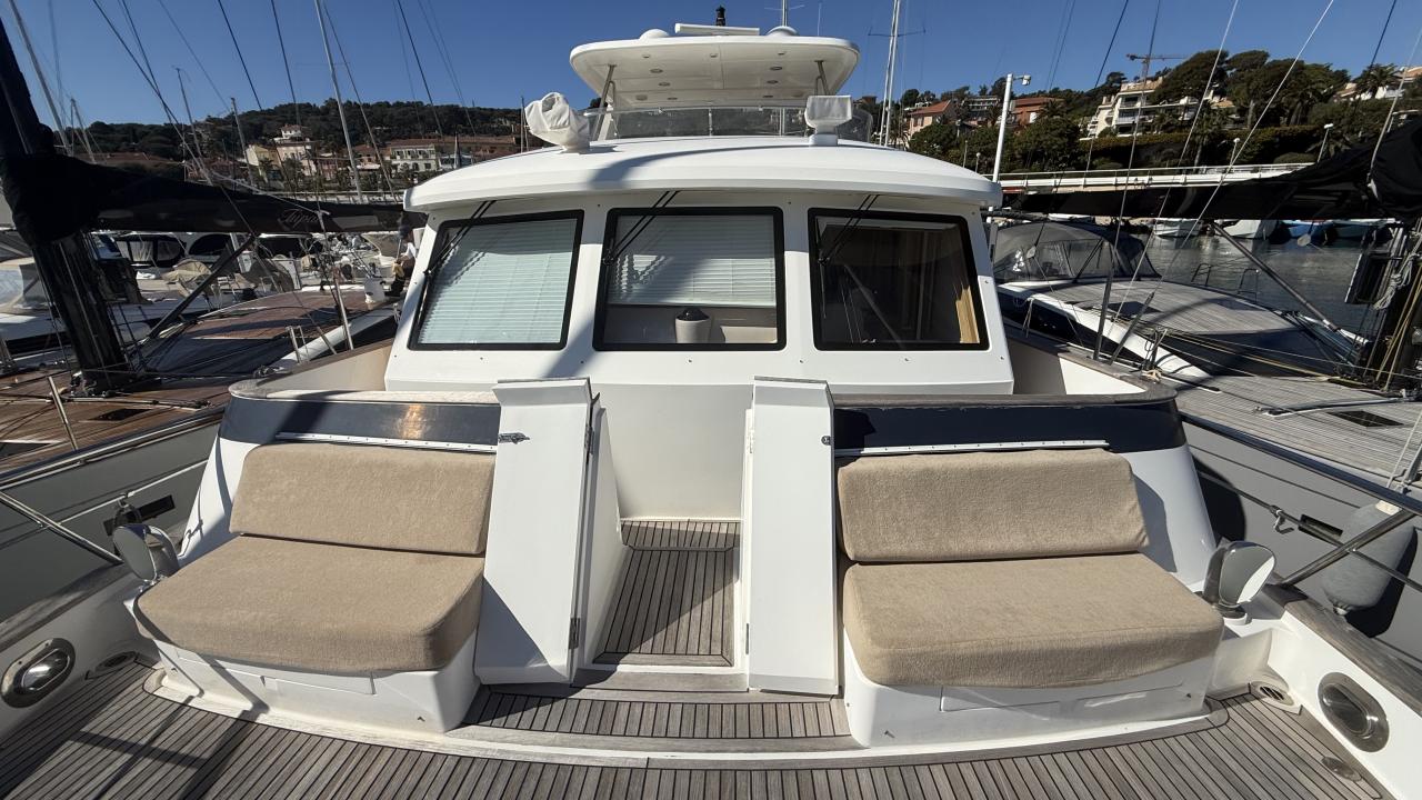 Grand Banks 59 Aleutian RP — photo 15