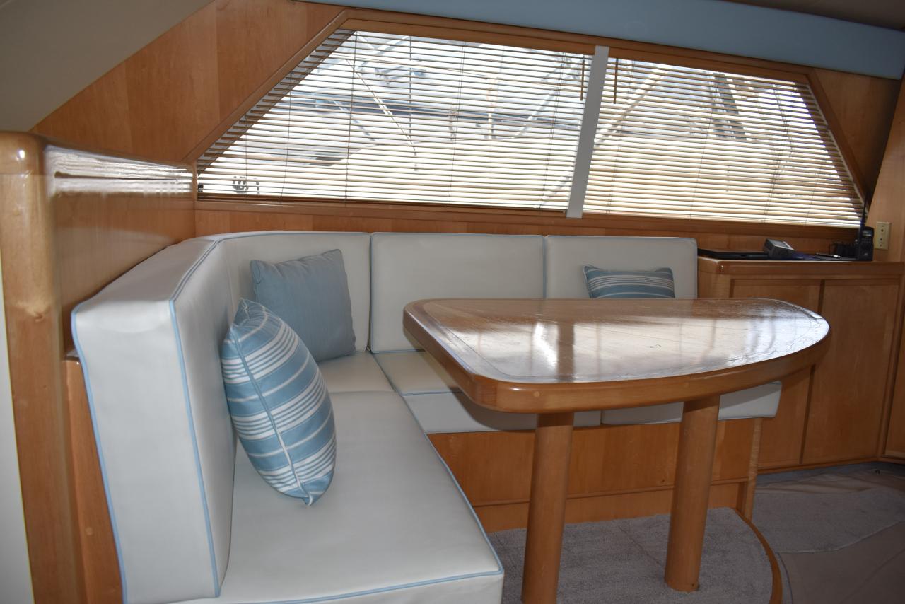 Bertram 46 — photo 21