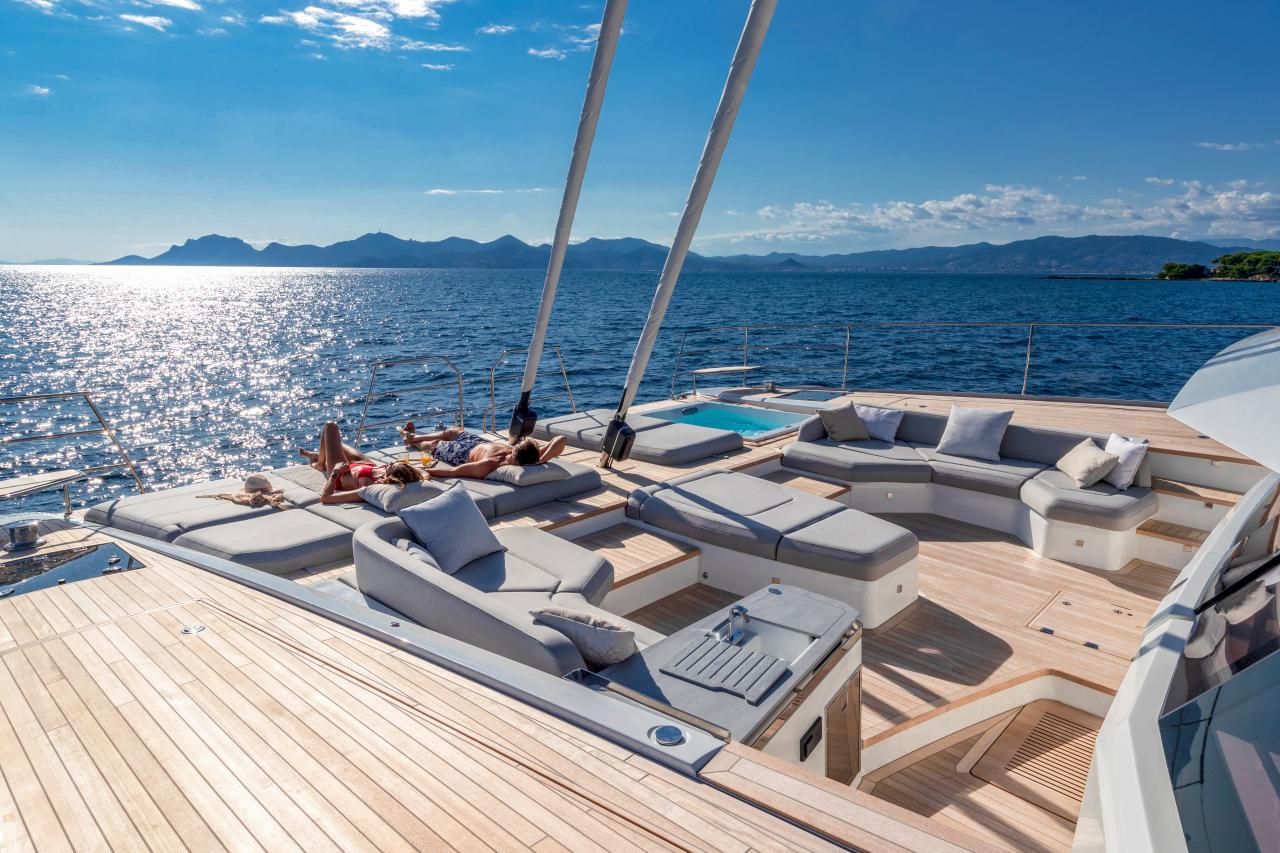 Fountaine Pajot Thira 80 — photo 40